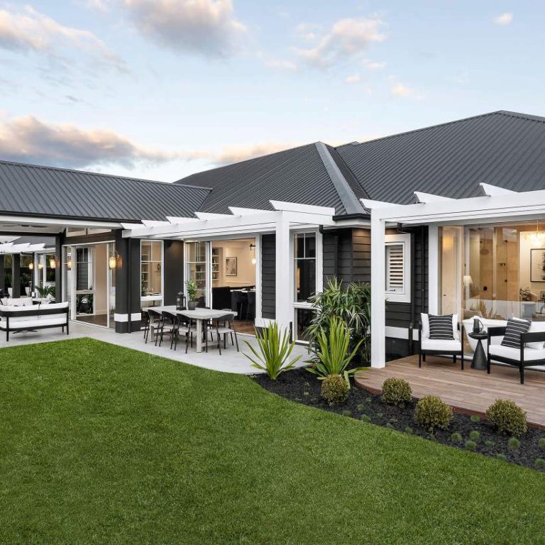 hermitage-acreage-home-design-alfresco_0-53