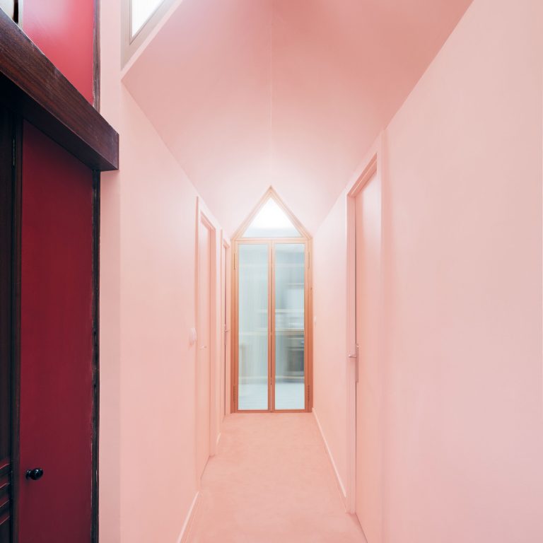 inner-home-apartment-interiors-bilbao-azab_dezeen_sq-1