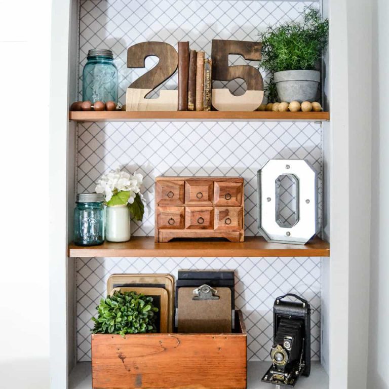 Easy-DIY-Bookshelf-Makeover-My-Creative-Days-blog-174