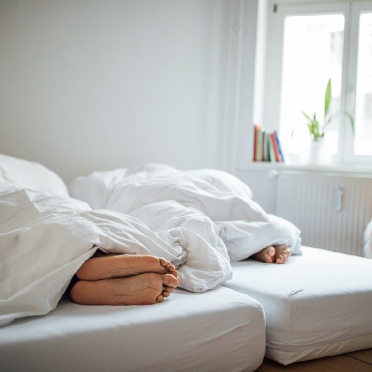 Scandinavian-style-bedroom_2-132