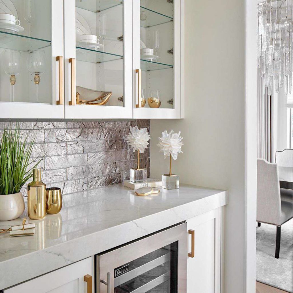 papermoonpainting_67231177_164168861373705_8316604647936907631_n-d86ccb12746e41edabf92fc3551379ad-141