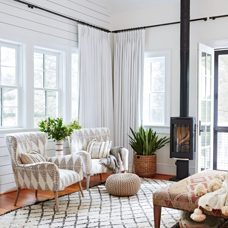 scandinavian-styled-living-room-BWBhHjC5Kgu9_W0lvhq0oF-e5056bc923604eb3938cc68b92463c05-200