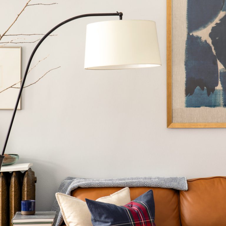 Apartment-Therapy-2021-Light-Bulbs-2-66