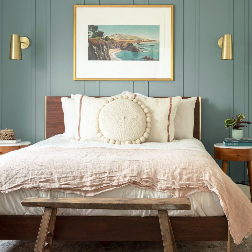 bedroom-blue-green-walls-board-batten-9qB6sIK24E2AaZ-YNmO4RU-b7394670f0bb443eaf24d3b886c498dc-118