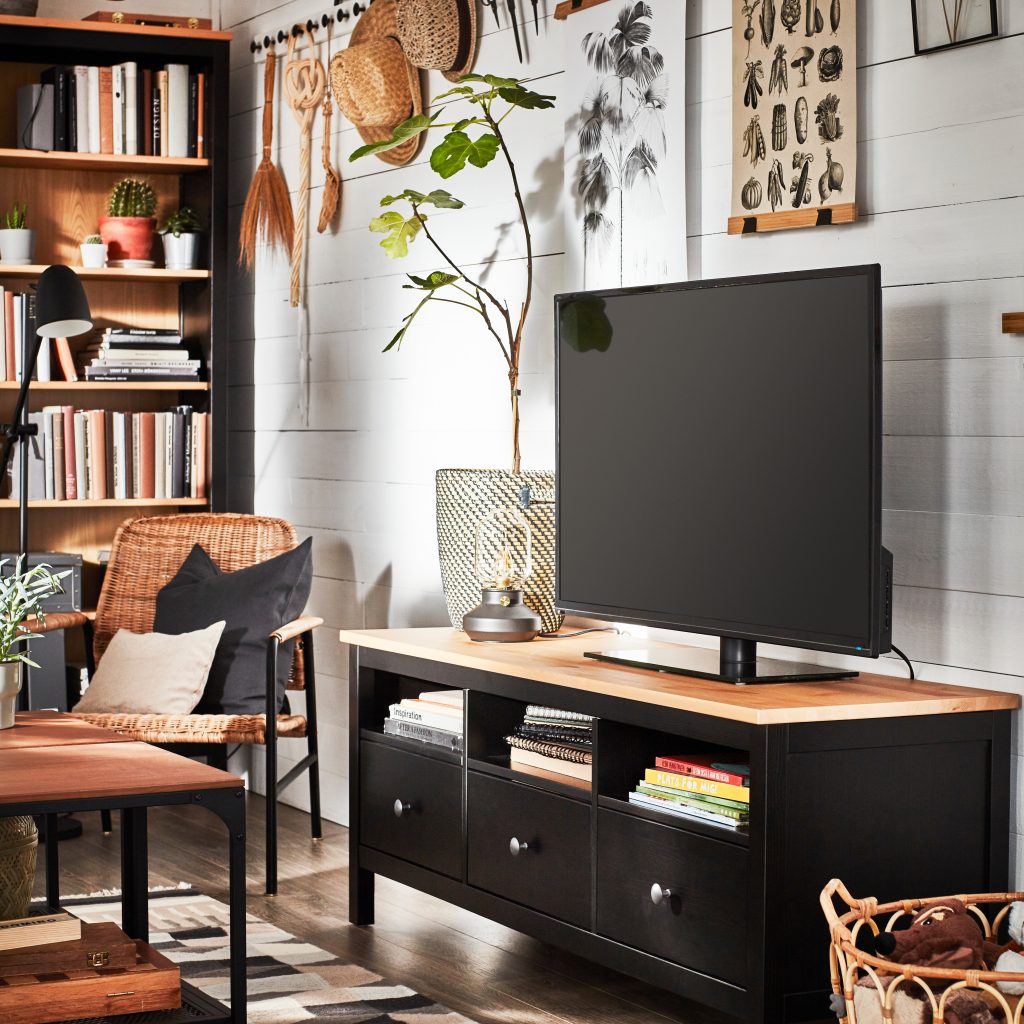 PH168785-crop001-226