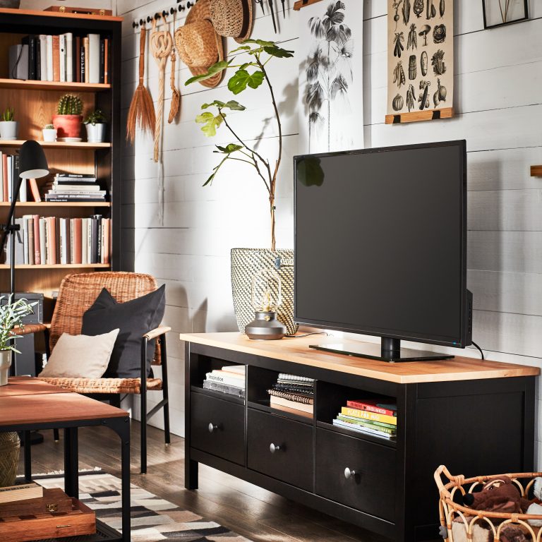 PH168785-crop001-226