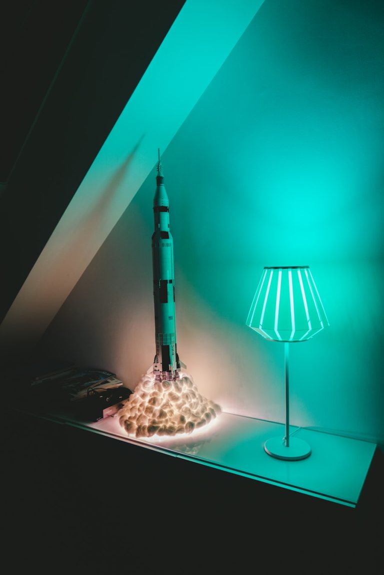 Photo "Retro conical glass table lamp for living room"