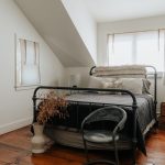 Photo bedroom floor lamp