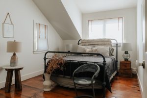 Photo bedroom floor lamp